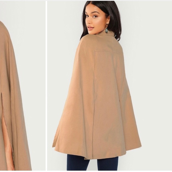 SOLD‼️‼️‼️‼️Tan Bow Necktie Cape - Picture 2 of 5